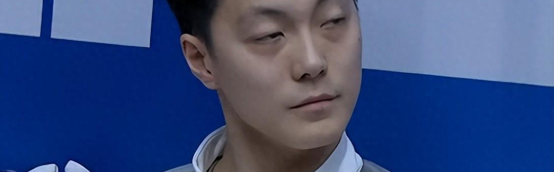 KOK体育-领先30分，广东男篮碾碎昔日冠军球队，杜锋面色严肃，不敢松懈